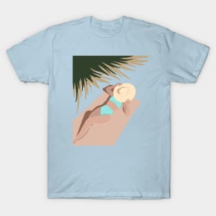 Woman at the beach 5 T-Shirt